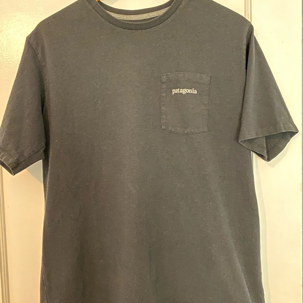 Patagonia T-Shirt - Picture 2 of 3